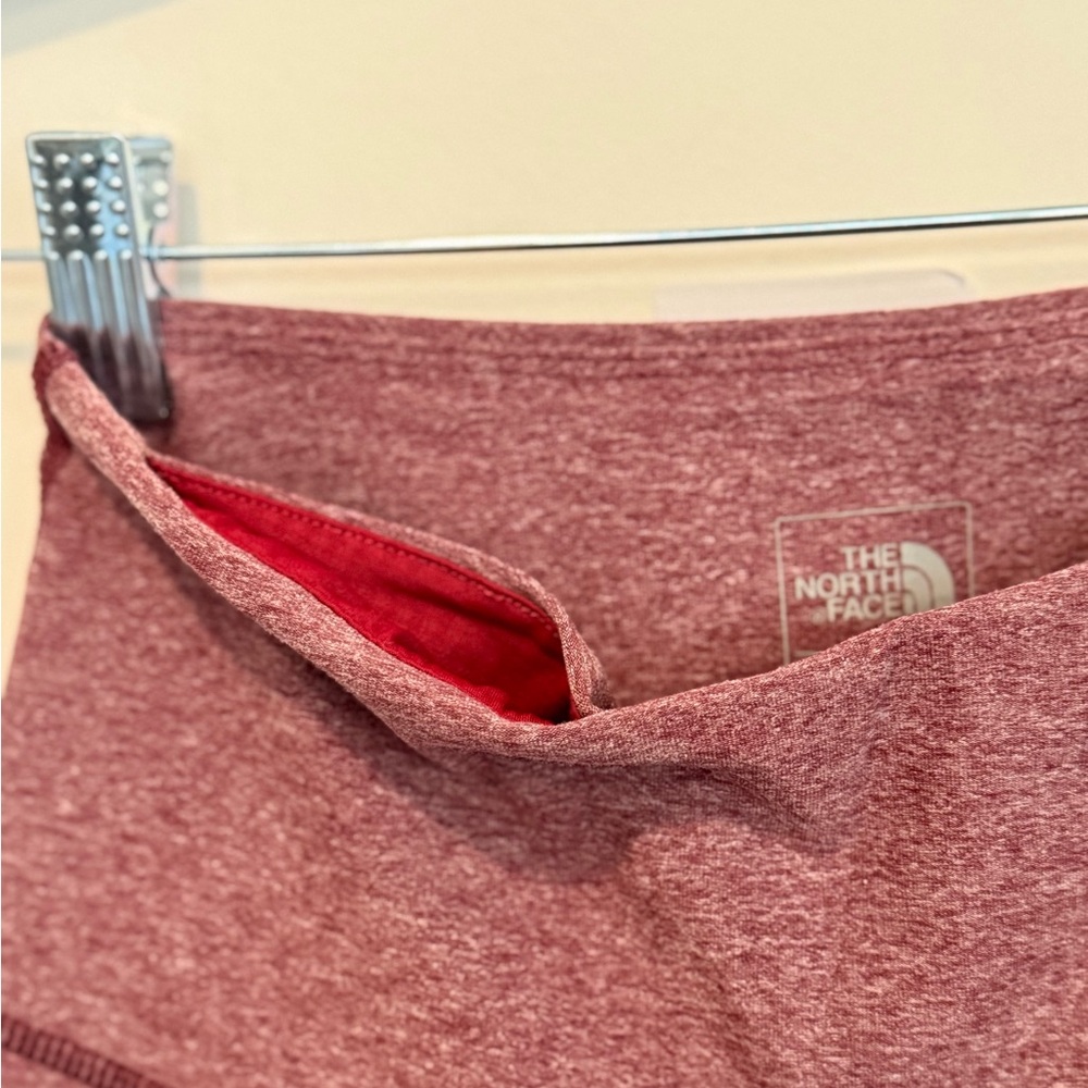 The North Face Heathered Red Leggings - Picture 5 of 6